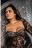 Robe en dentelle transparente à manches longues avec string 