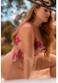 Nuisette grande taille en résille et dentelle florale rose et string assorti