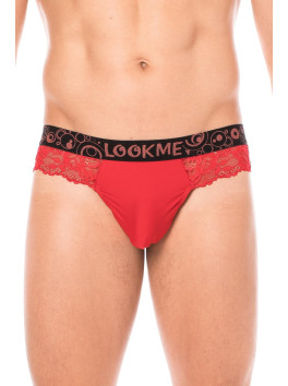 String rouge en dentelle délicate 