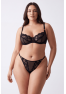 Tanga noir en dentelle avec bijou losanges dorés