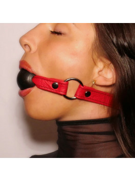 Baillon ball Red ball Black