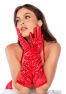 Une paire de gants satinés rouges avec strass - Mapalé